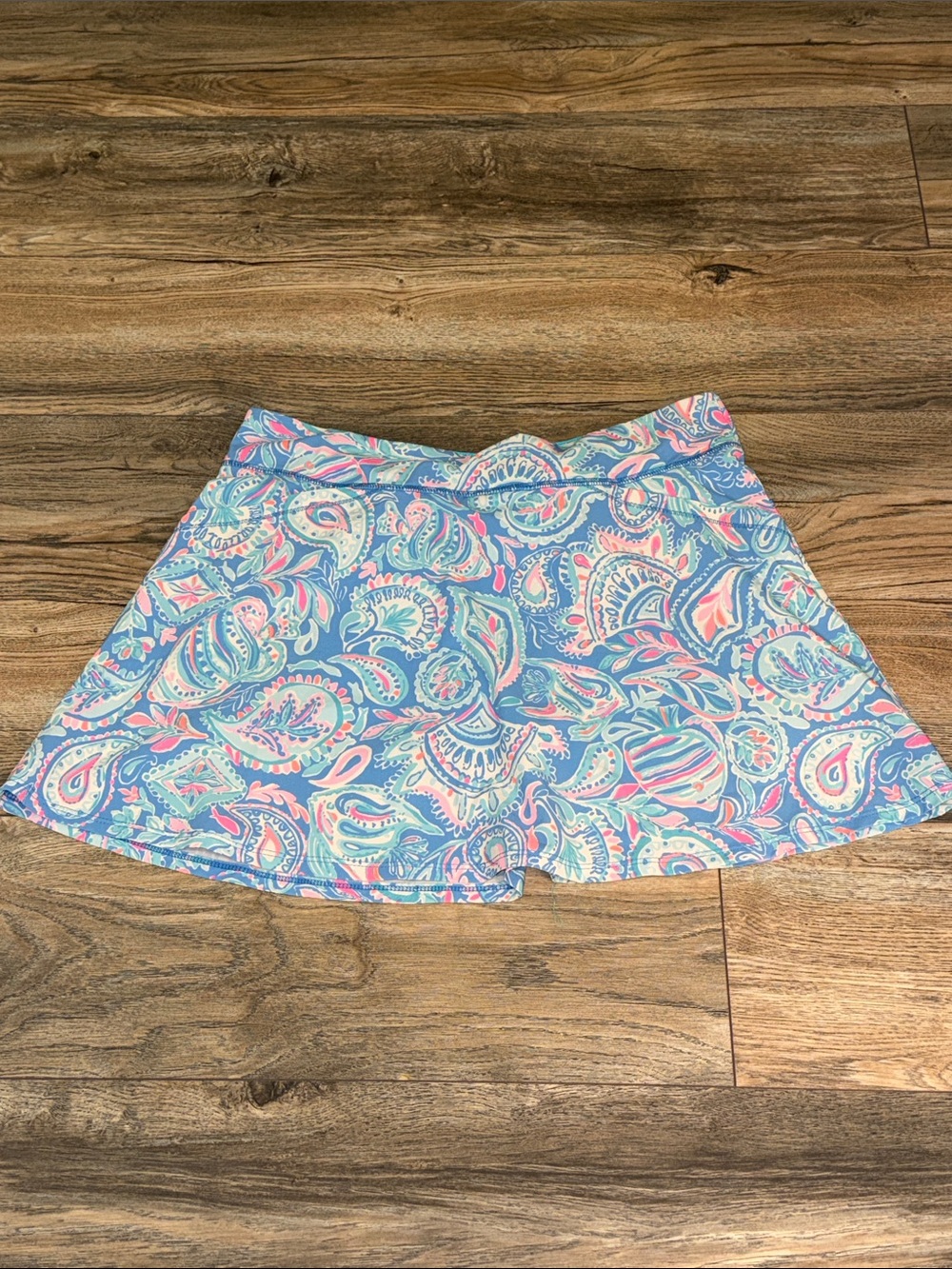 Lilly Pulitzer Luxletic Blue Pink Paisley Skort